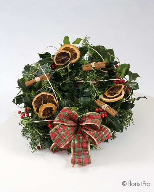 RUSTIC FESTIVE WREATH